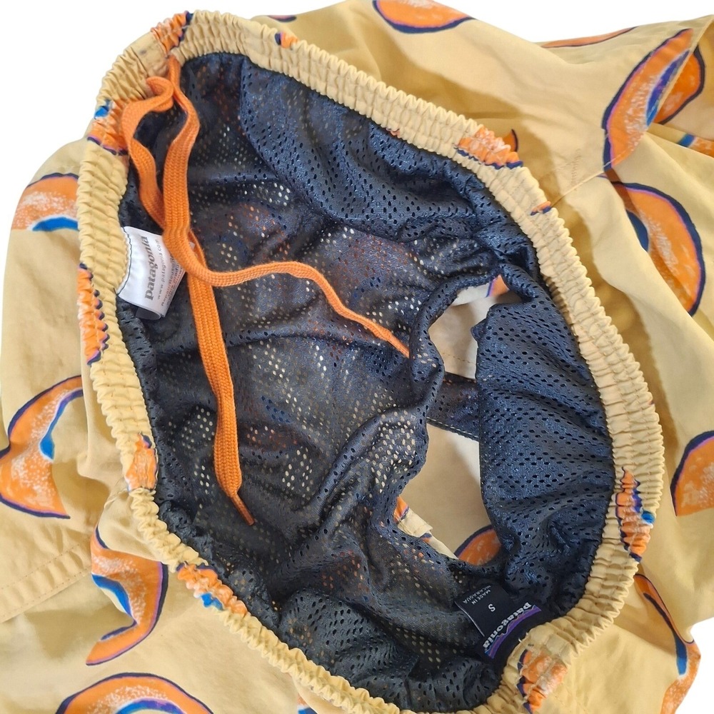 Patagonia Baggies Shorts Mens Small Yellow Melon Slice orange Drawstring - Picture 3 of 11